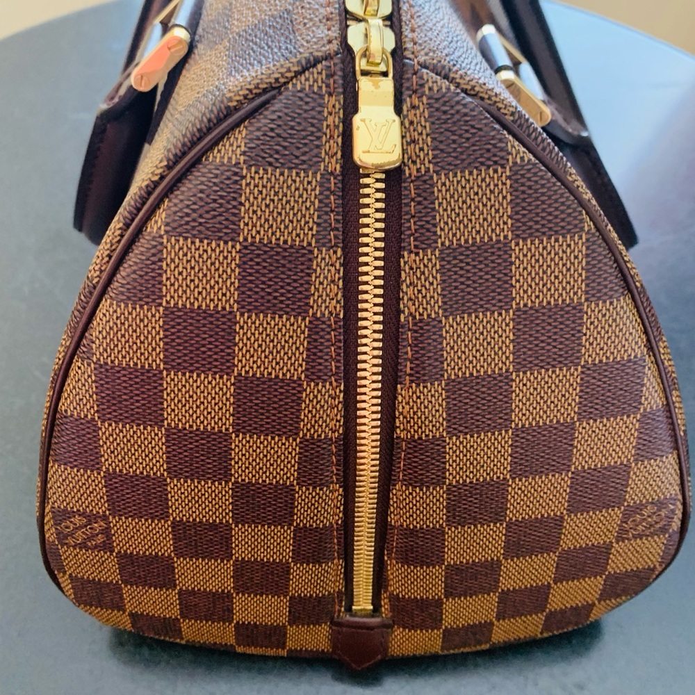 Authentic LV Ribera mm size